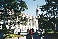 Ærverdige bygninger på Berkeley, men de er ikke så gamle – universitetet ble etablert i 1868
