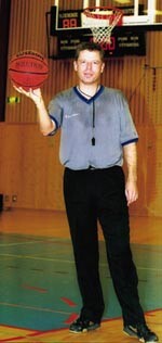 Christian Fredrik Holmboe lover oss norsk basketball i ny og mer publikumsvennlig form denne høsten. Foto T. Sundar