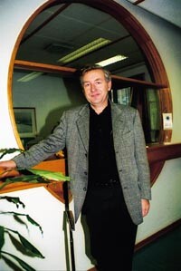 H&oslash;sten 2002 blir Stener Kvinnsland generalsekret&aelig;r i Kreftforeningen som har 200 000 medlemmer. Foto K. Ronge