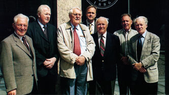 Tidligere sykehusdirektører besøkte Legenes hus. Fra vens tre: Roald Oldebakk, Ingolf Høgli, Halvard Sæther, Lars Erik Flatø…