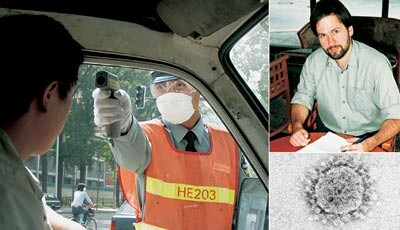 Sjåføren av en bil som skal levere varer til et universitet i Beijing, stoppes av en sikkerhetsvakt for å bli sjekket med et…