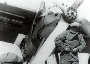 Figur 4  Det siste bildet av Roald Amundsen, tatt i Tromsø 18. juni 1928. Amundsen tok av fra Tromsø med flybåten Latham for…