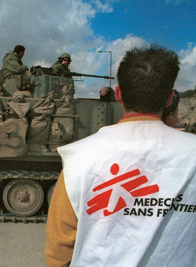 Det er viktig å opprettholde skillet mellom sivil og militær bistand. Illustrasjonsfoto Juan Carlos Tomasi