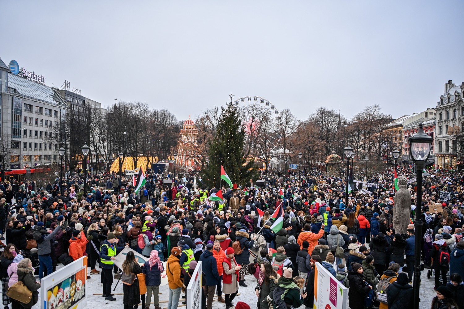 Fra markeringen «Hele landet for fred i Gaza» i Oslo 16. desember 2023. Foto: Annika Byrde / NTB
