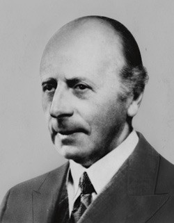 Professor i nevrologi Georg H. Monrad-Krohn (1884&thinsp;&ndash;&thinsp;1964) var dekanus ved Det medisinske fakultet 1941&thinsp;&ndash;&thinsp;45. Foto&hellip;