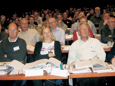 121 delegater i alderen 21–78 år lyttet til presidentens oppsummering av året som har gått. Foto Lise B. Johannessen