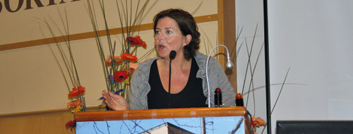 Statsråd Hanne Bjurstrøm håper på et fortsatt godt samarbeid med Legeforeningen. Foto Lise B. Johannessen