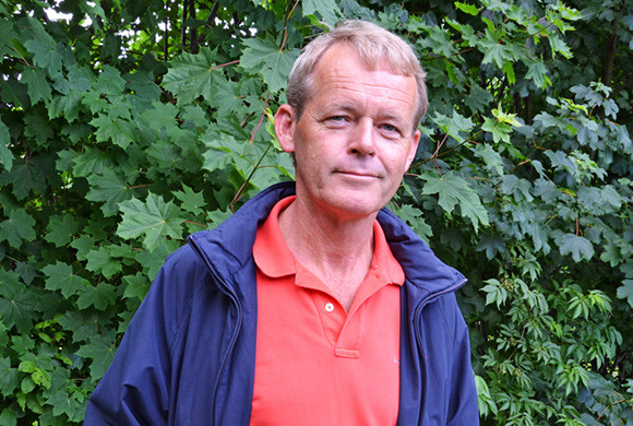 SVARER UT: 7 000 nordmenn får lokalt utslett av borreliose hvert år. Harald Reiso og de andre ved Flåttsenteret bistår…