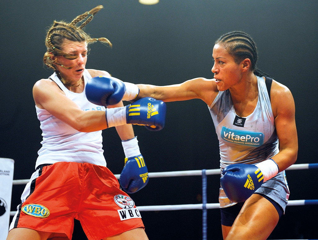 Cecilia Brækhus in a boxing match against Eva Halasi of Serbia. Brækhus won by knockout in the third round. Photo: Helge…