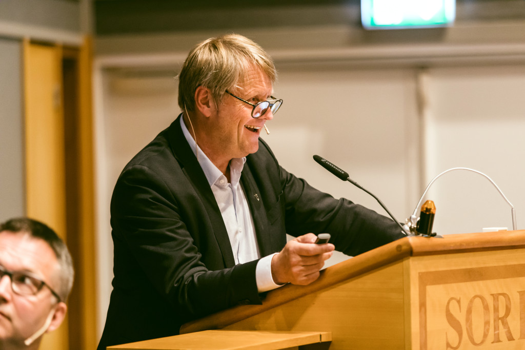 SENTRALISERENDE TYNGDEKRAFT: Jon Helle etterlyste «nøklene» til gode livsvilkår også for de små og mellomstore sykehusene…