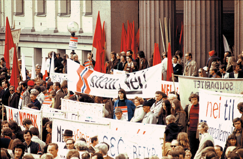 Massemøte mot EEC på Universitetsplassen i 1972. Foto: Samfoto / NTB Scanpix