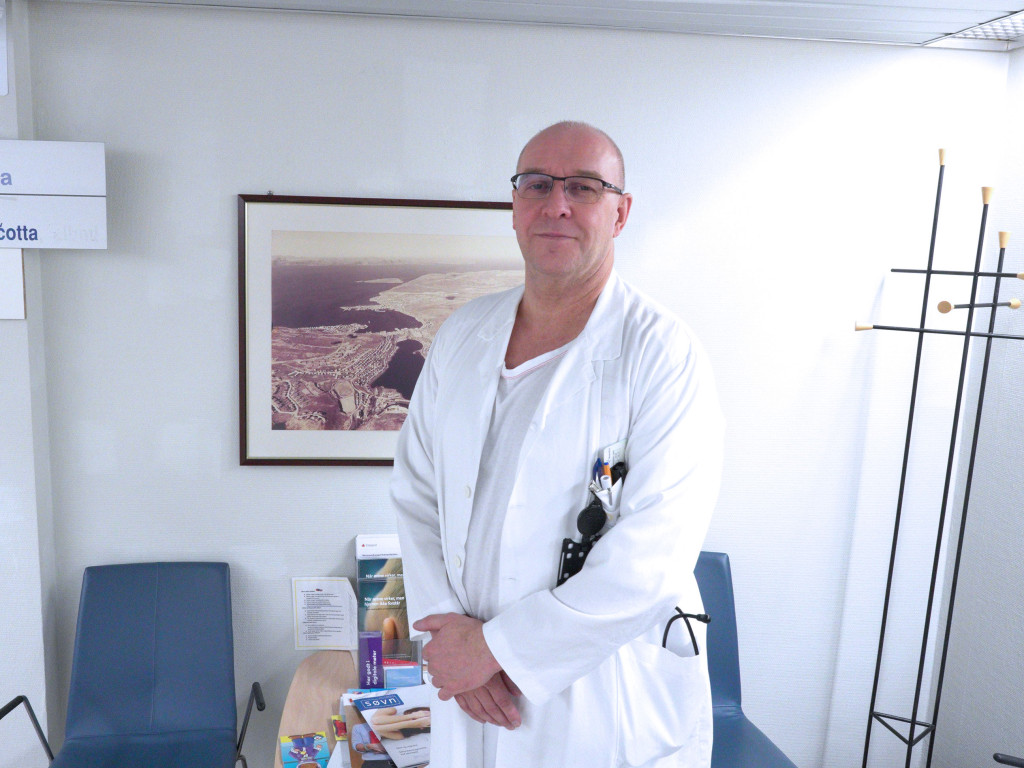 ERFAREN: Svein Størdal har drevet geriatrivirksomheten i medisinsk avdeling ved Hammerfest sykehus siden 2005. Foto: Stig…