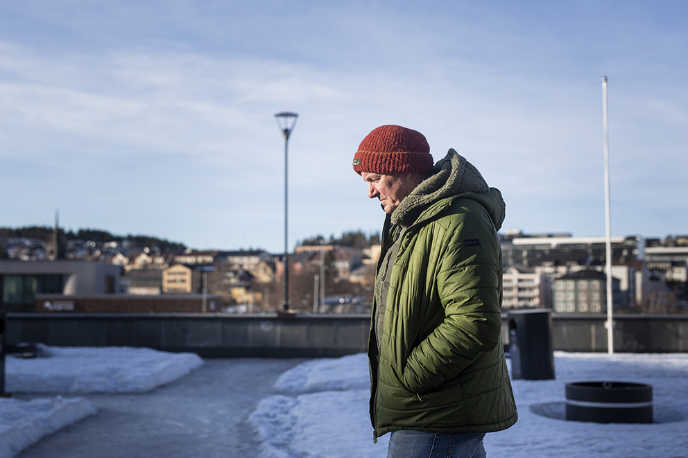 TRAVEL: Narviklegen er stadig på vei til og fra ulike arbeidsplasser i byen. Det er slik det alltid har vært. Foto: Kristine…