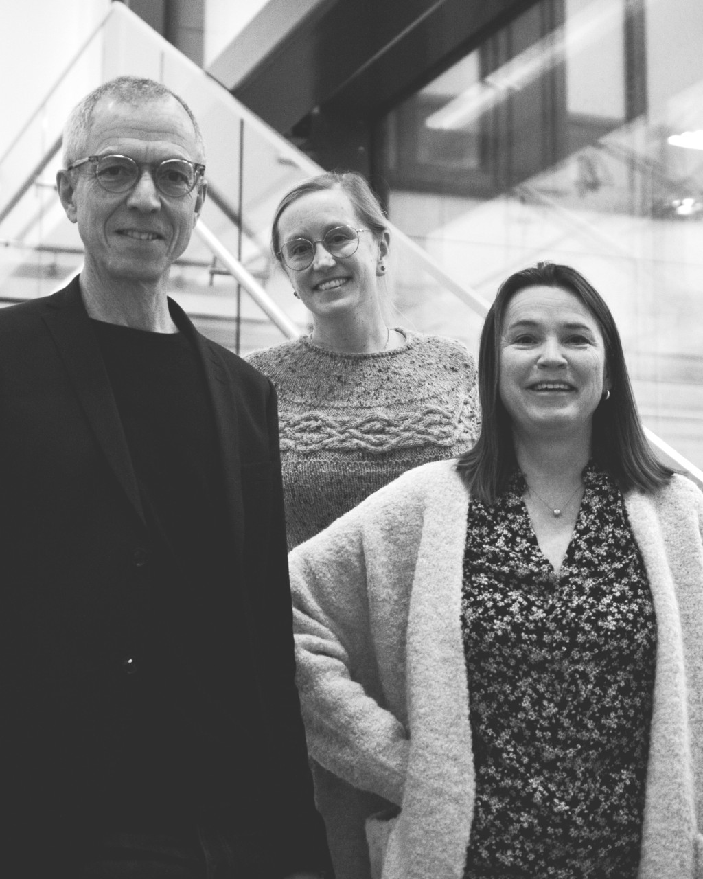 Forskergruppen representert ved Olof Stephansson, Maria C. Magnus og Siri Eldevik Håberg. Foto: Sage Wyatt, Universitetet i…