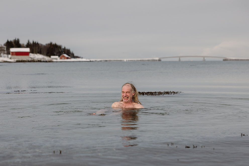 LIVSNYTER: I en hektisk hverdag kobler Hilpüsch av med badstue og havbad – året rundt.