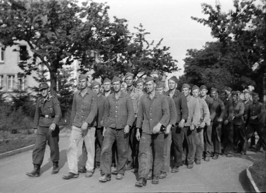 SS training camp St Andreas in Sennheim (Cernay), France. Date unknown. Photo: Hans Trygve Tveten (1918–99)/ARKIVET Peace…