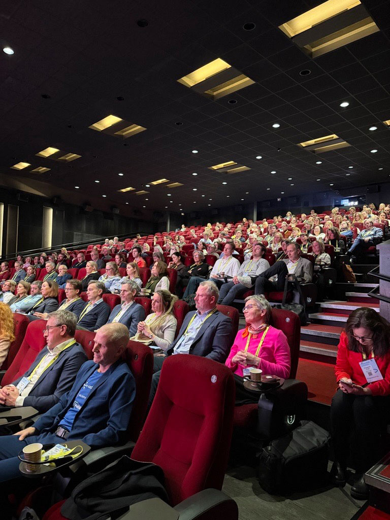 AKTUALITET: eHelsekonferansen 2026 tok utgangspunkt i det mange omtaler som en varslet krise i helsetjenesten. &Oslash;kende&hellip;